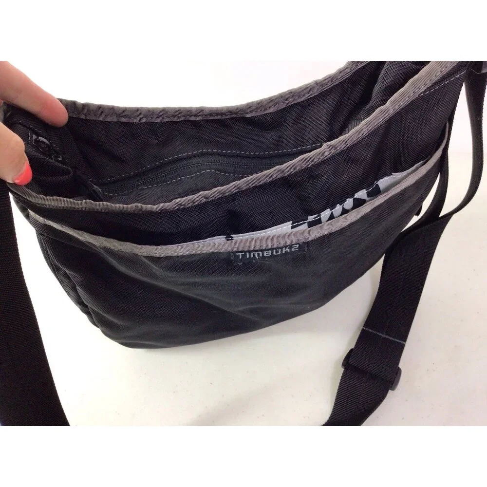 Timbuk2 Black and Gray Shoulder Bag - Picture 3 of 9